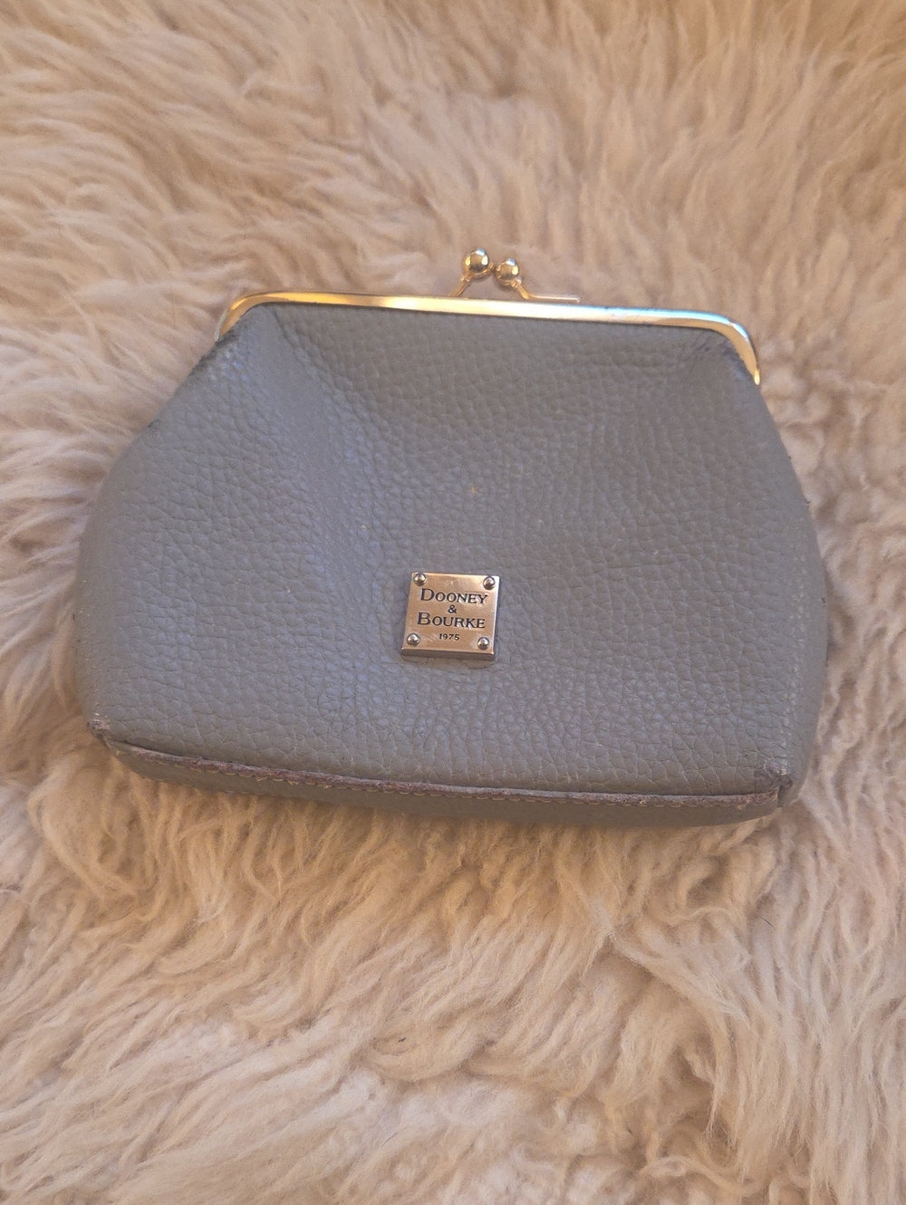 Dooney & Bourke gray pebbled leather large frame kiss-lock coin purse